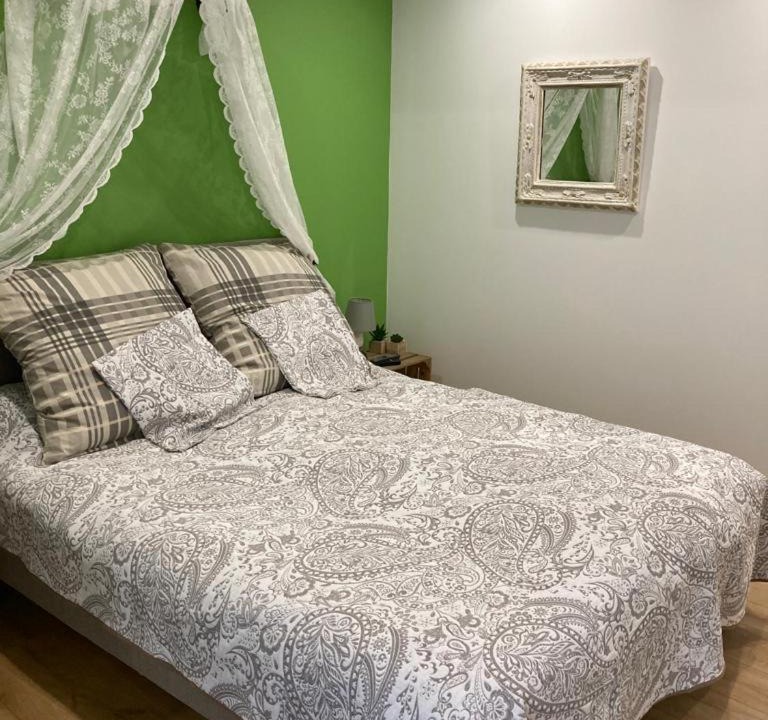 Photo of Bedroom in Puget