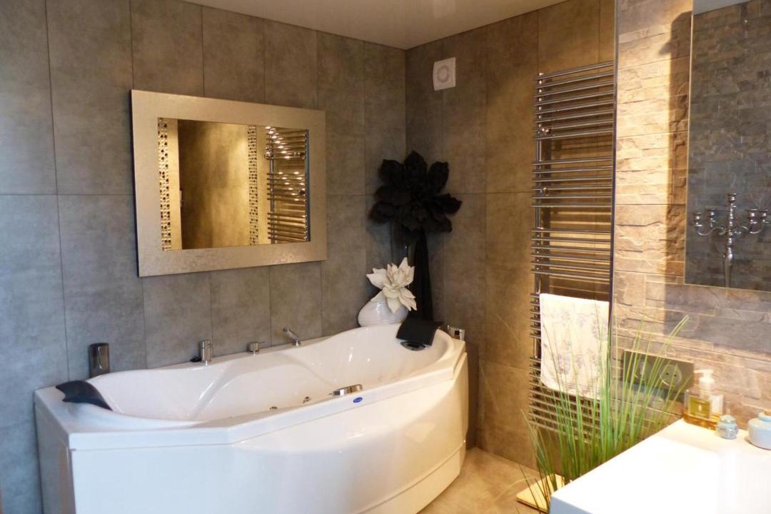 Photo of Bathroom in Toulon-sur-Allier