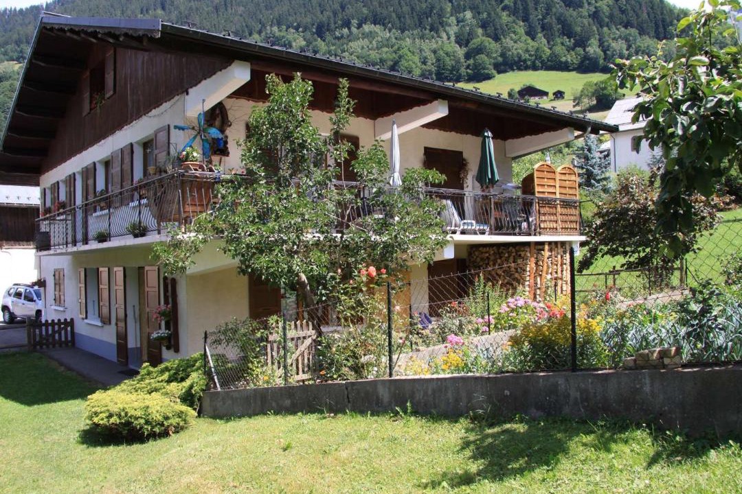 Photo of Others in Areches