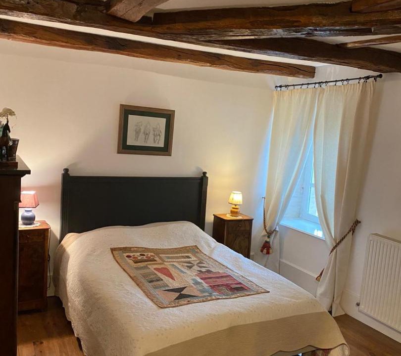 Photo of Bedroom in Saint-Loup-de-Varennes