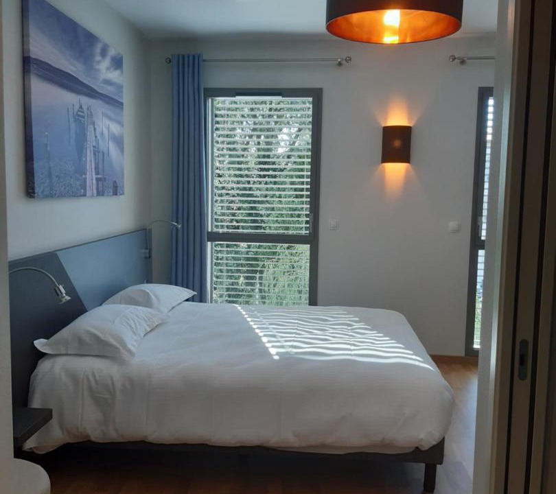 Photo of Bedroom in Lons-le-Saunier