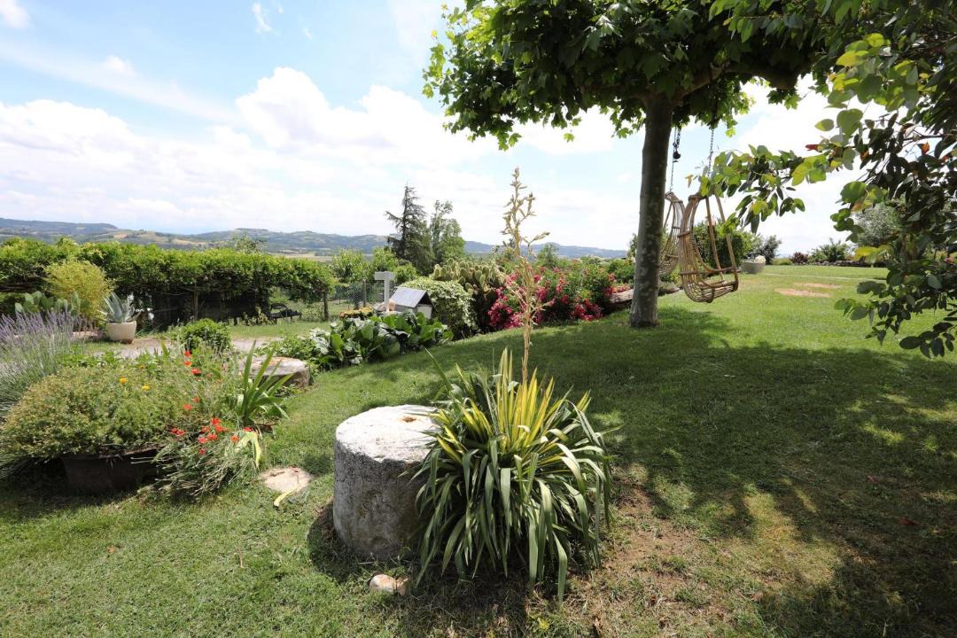 Photo of Others in Chateauneuf-de-Galaure