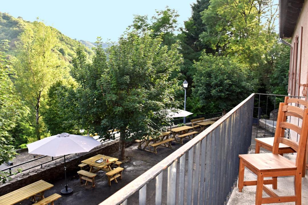 Photo of Others in Conques