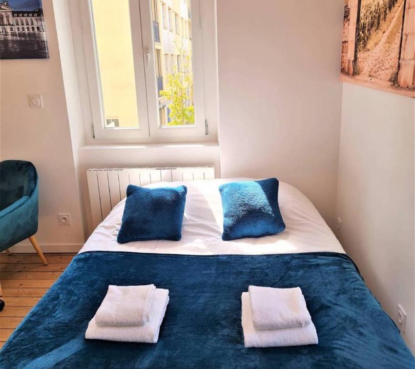 Photo of Bedroom in Faubourg-Raines