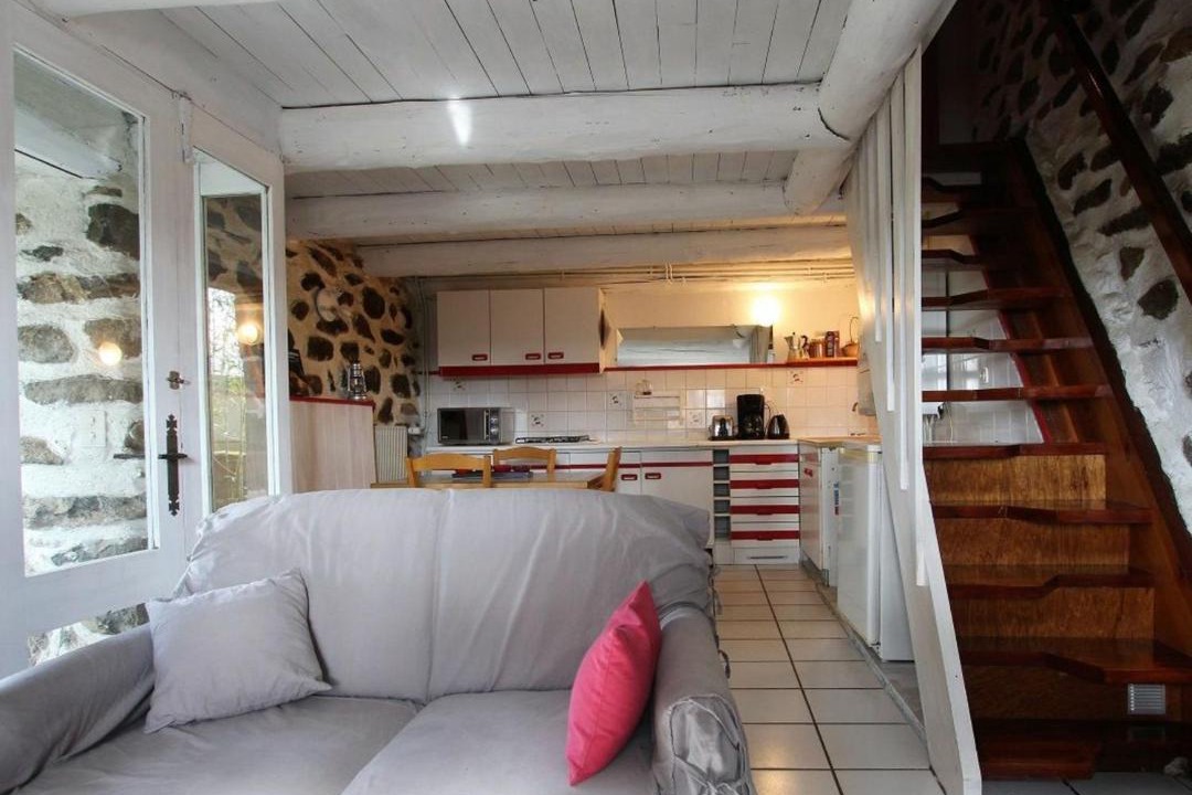 Photo of Livingroom in Saint-Julien-Chapteuil