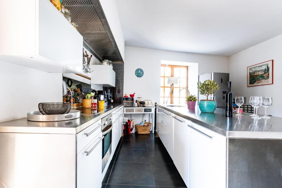 Photo of Kitchen in Saint-Restitut