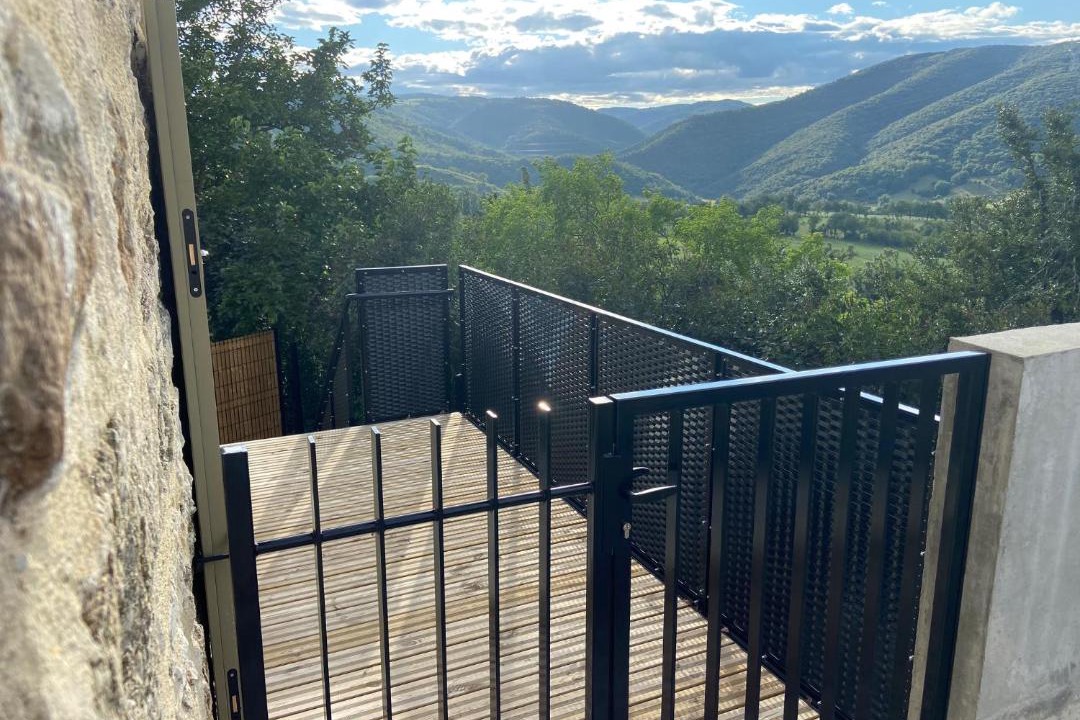 Photo of Patio Balcony in Toulaud