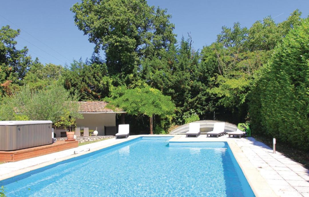 Photo of Outdoor in Puygiron