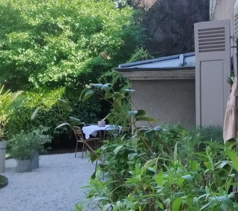 Photo of Others in Besancon