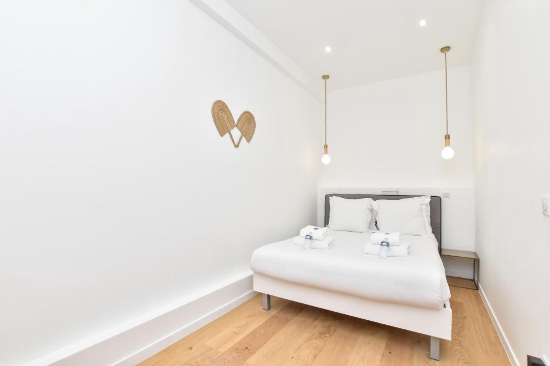 Photo of Bedroom in Saint-Fargeau