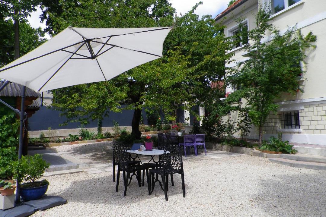 Photo of Others in Bagneux