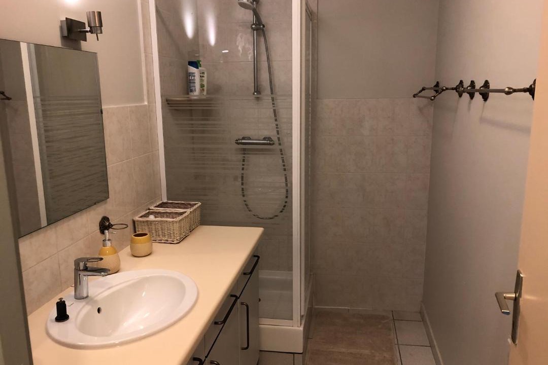 Photo of Bathroom in Romans-sur-Isere