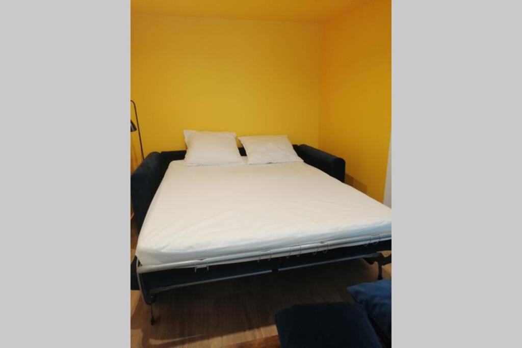 Photo of Bedroom in Pont-de-l'Isere