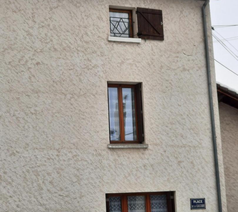 Photo of Buildings in Le Gua