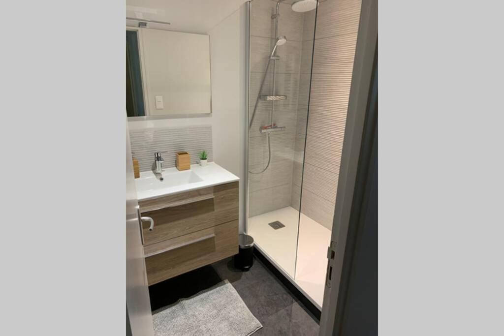 Photo of Bathroom in Les Hopitaux-Neufs
