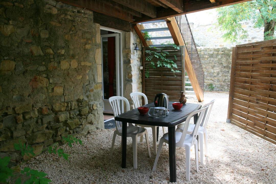 Photo of Patio Balcony in Saint-Alban-sous-Sampzon