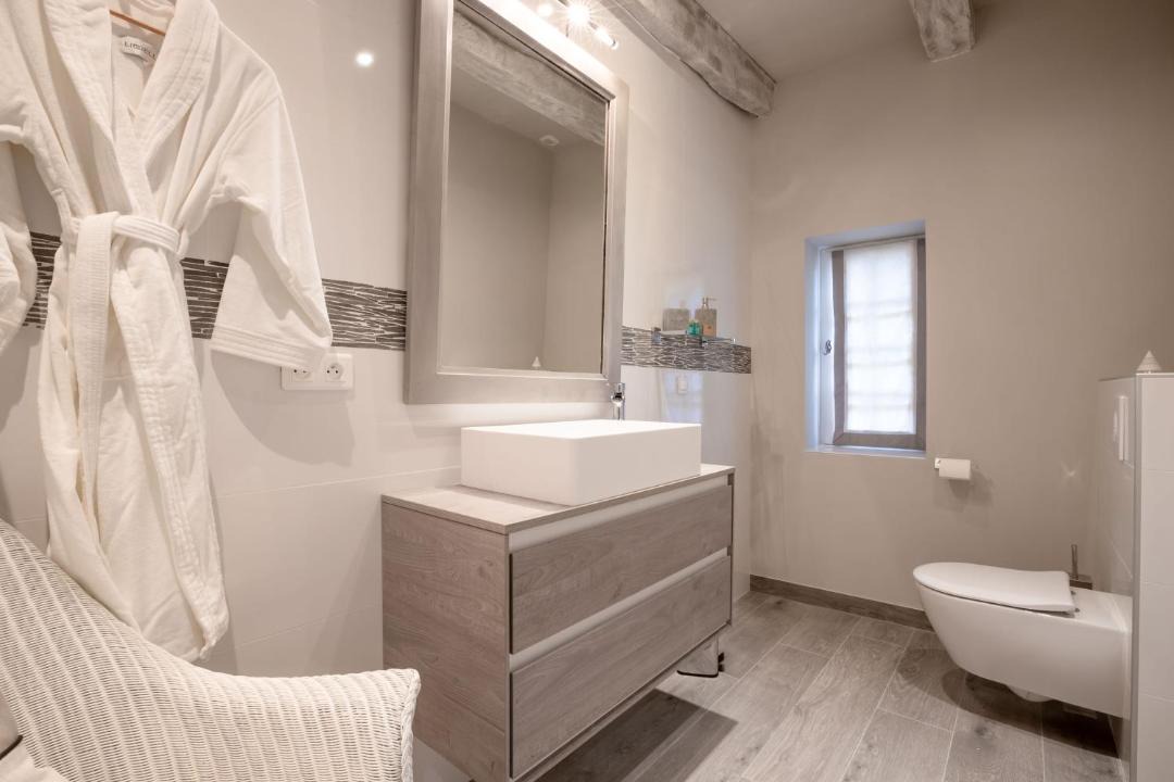 Photo of Bathroom in Gergy