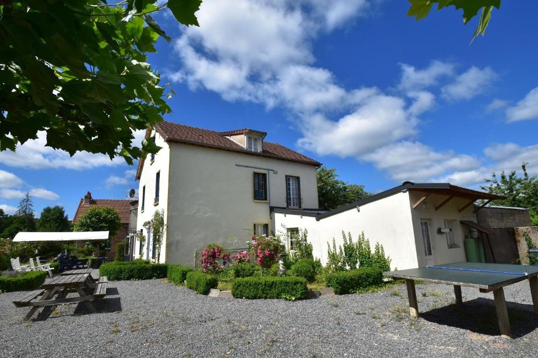 Photo of Buildings in Saint-Honore-les-Bains