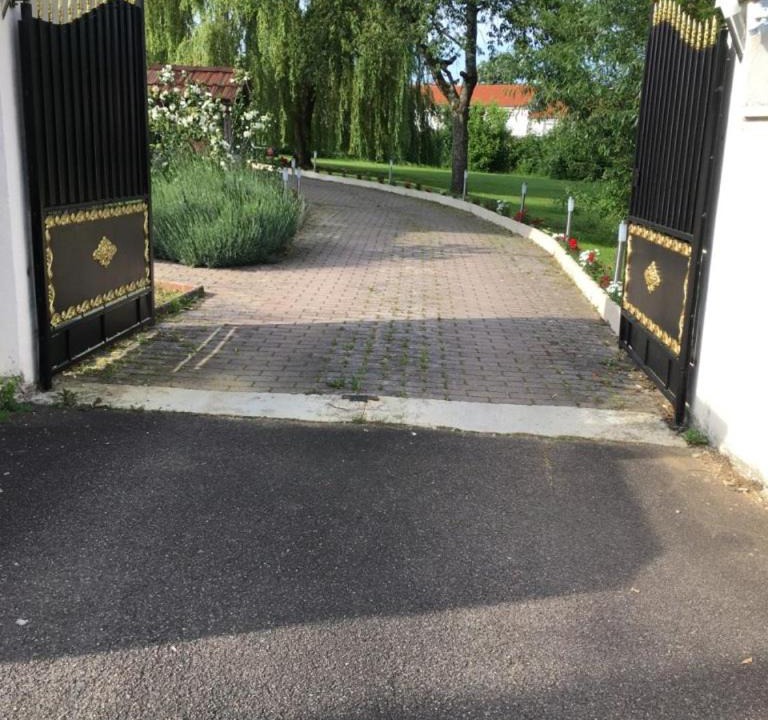 Photo of Others in Vesoul