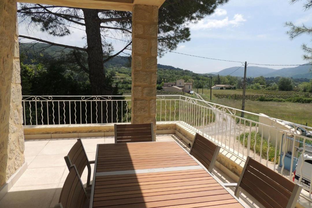 Photo of Patio Balcony in Saint-Romain-en-Viennois