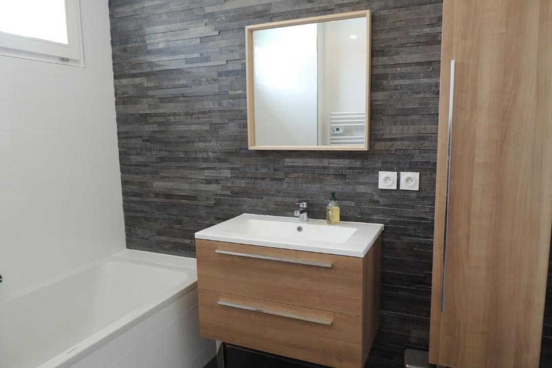 Photo of Bathroom in Saint-Romain-en-Viennois