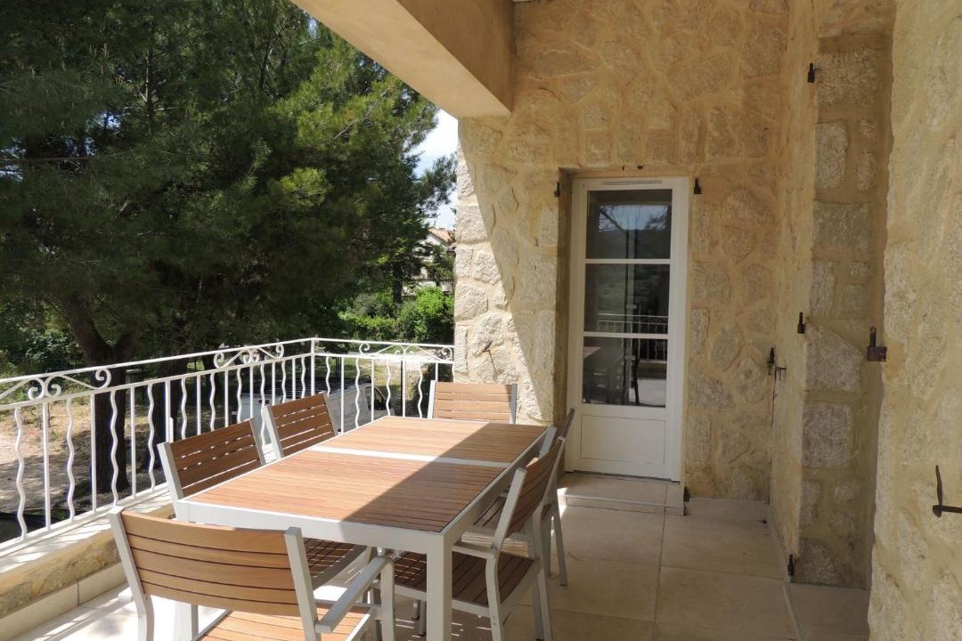Photo of Patio Balcony in Saint-Romain-en-Viennois