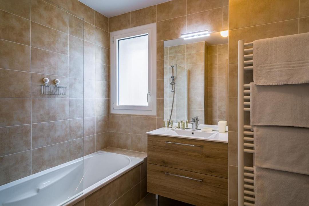 Photo of Bathroom in Gaillard
