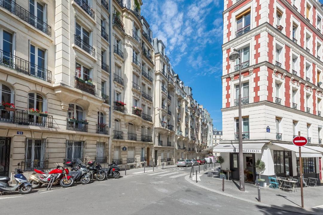 Photo of Buildings in Quartier de la Salpetriere