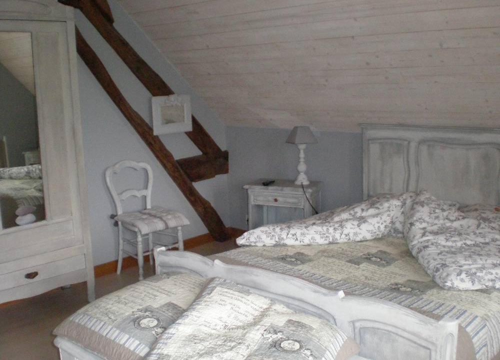 Photo of Others in Simard