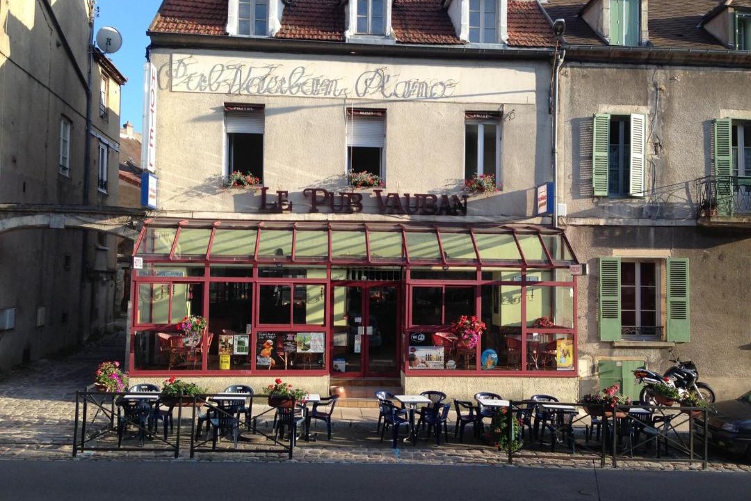 Photo of Others in Avallon