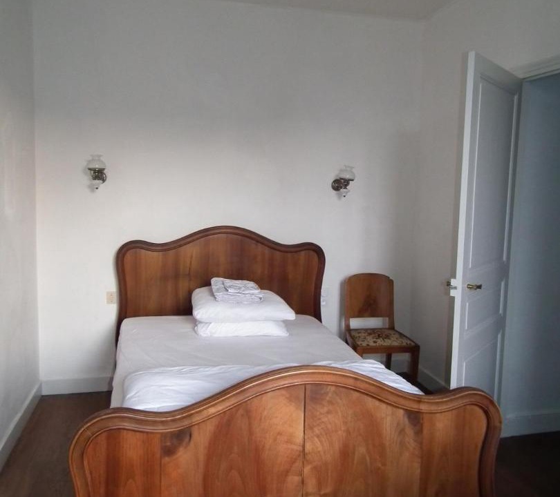 Photo of Bedroom in Avallon