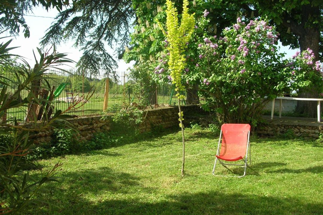 Photo of Others in Albon