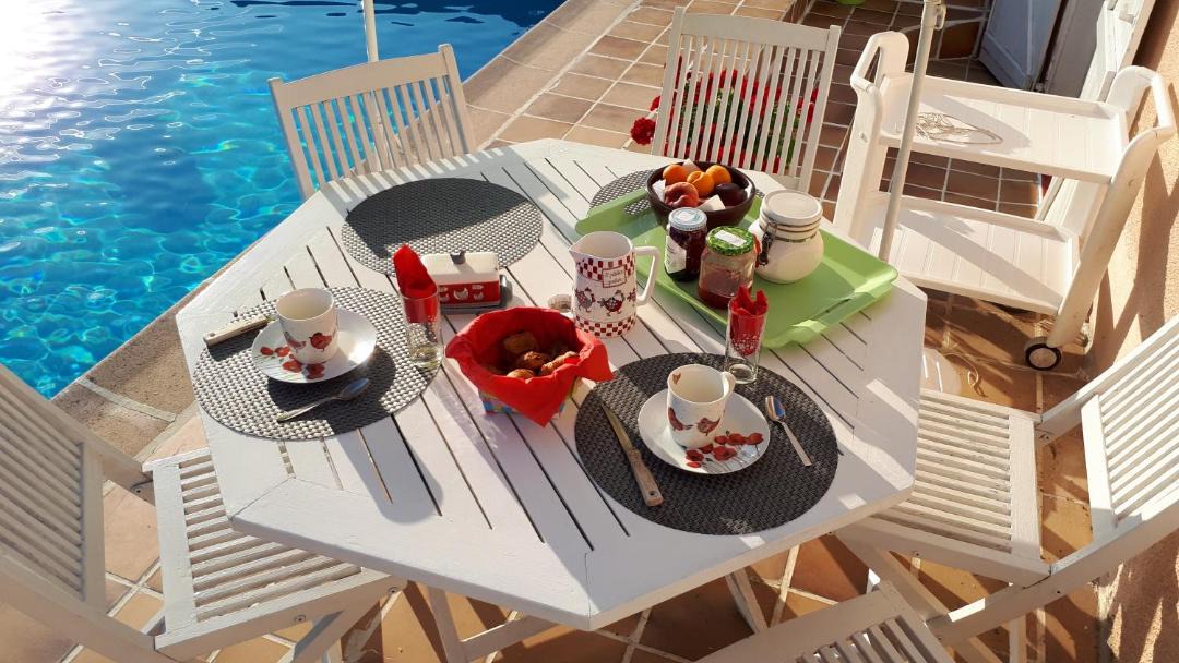 Photo of Patio Balcony in Maux