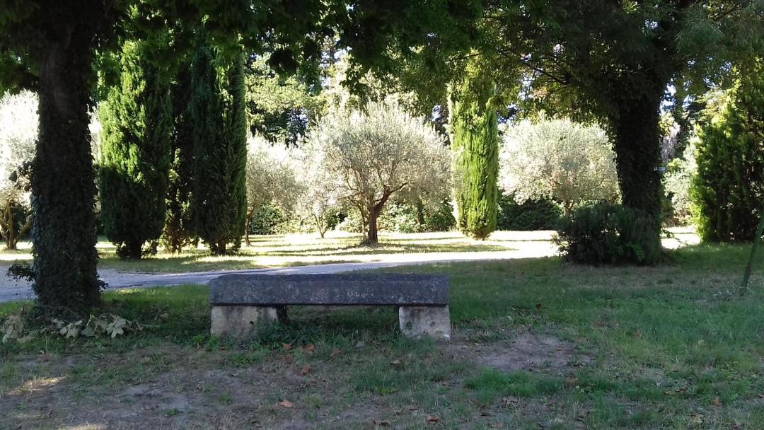 Photo of Others in Beaumes-de-Venise