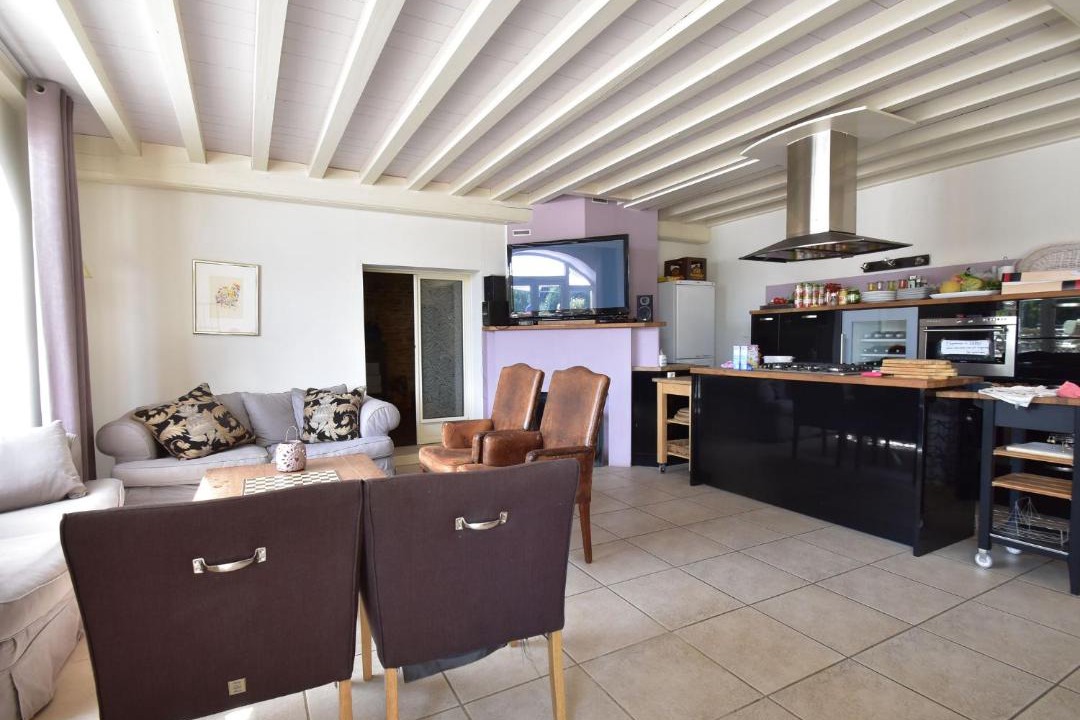 Photo of Livingroom in Chaintre