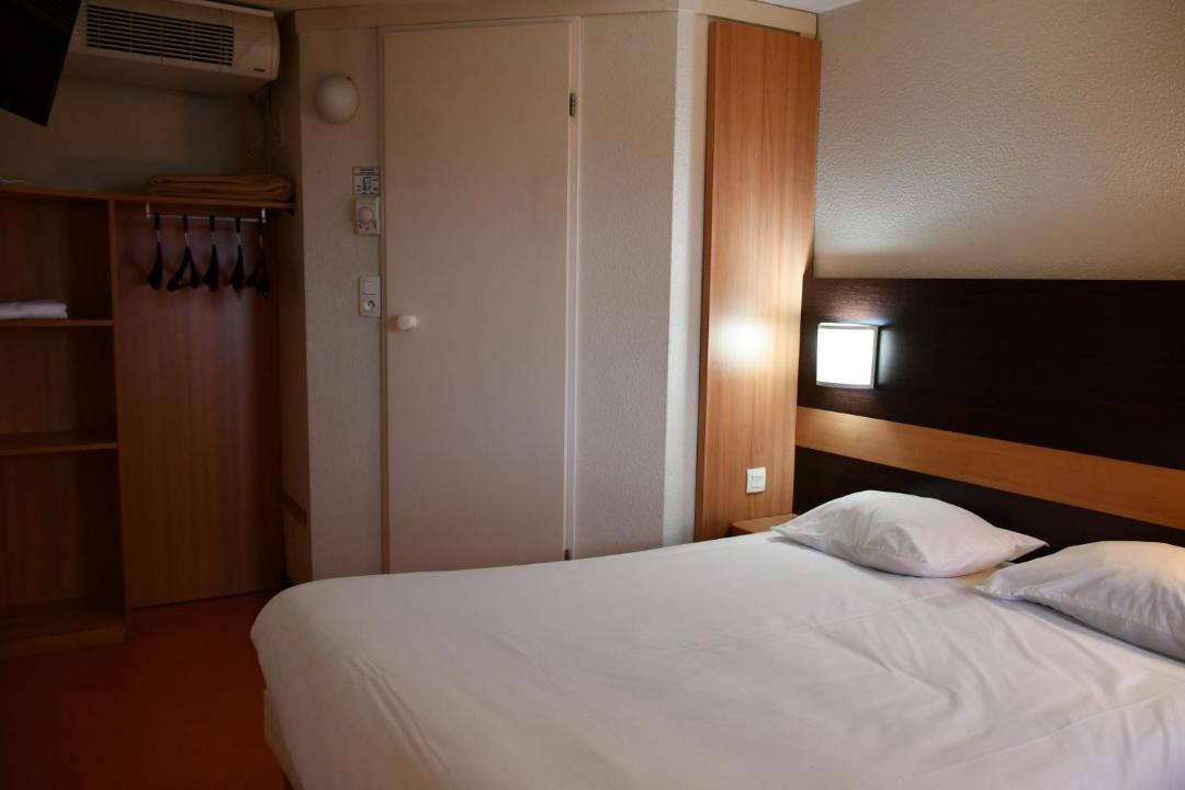 Photo of Bedroom in Varennes-Vauzelles