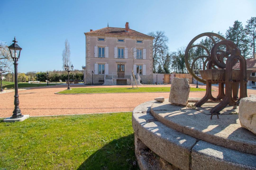 Photo of Others in Glaine-Montaigut