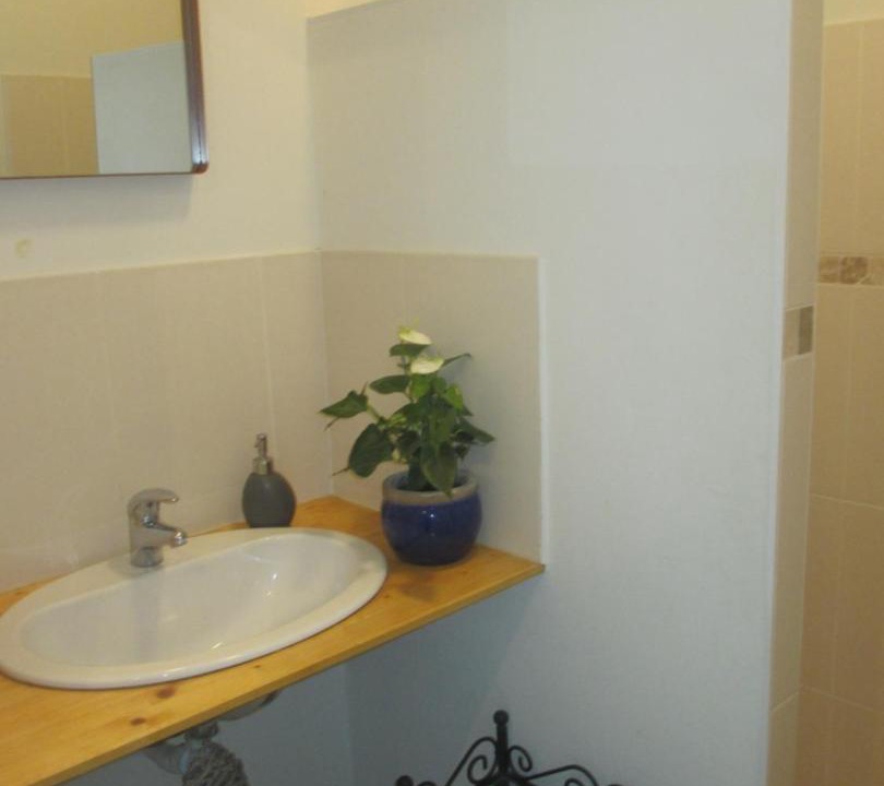 Photo of Bathroom in Villie-Morgon