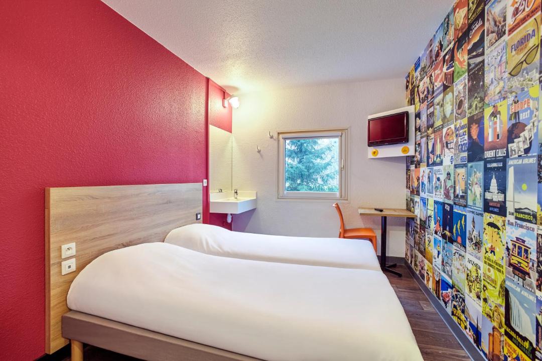 Photo of Bedroom in Crosne