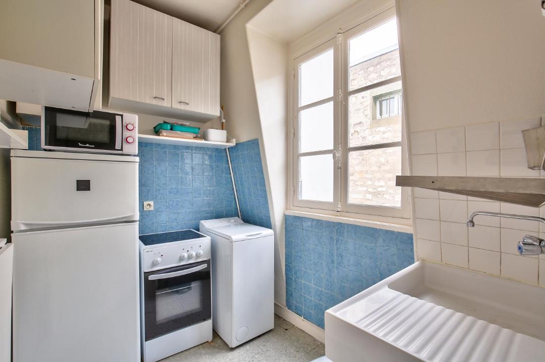 Photo of Kitchen in Quartier de la Salpetriere