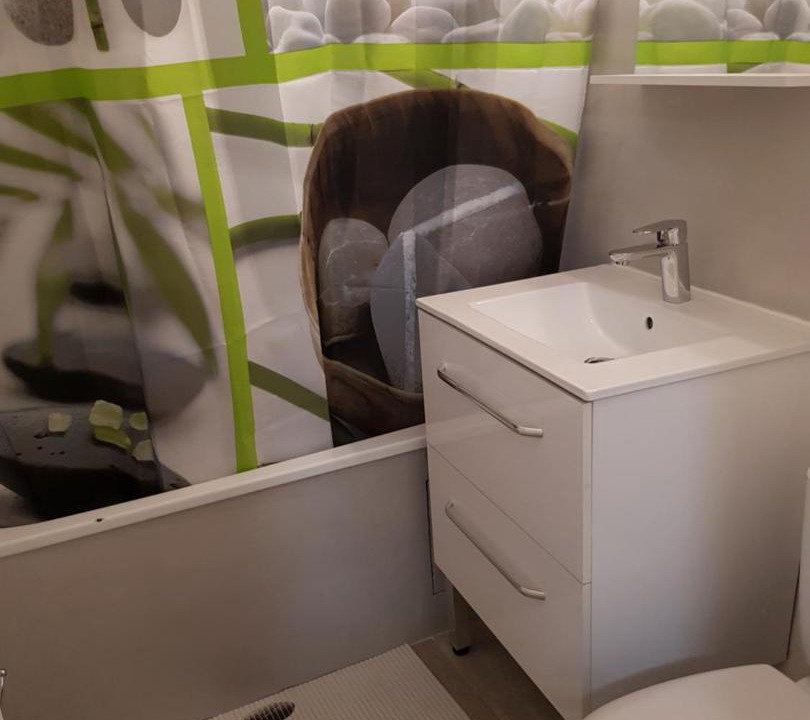 Photo of Bathroom in Boissy-Sous-Saint-Yon