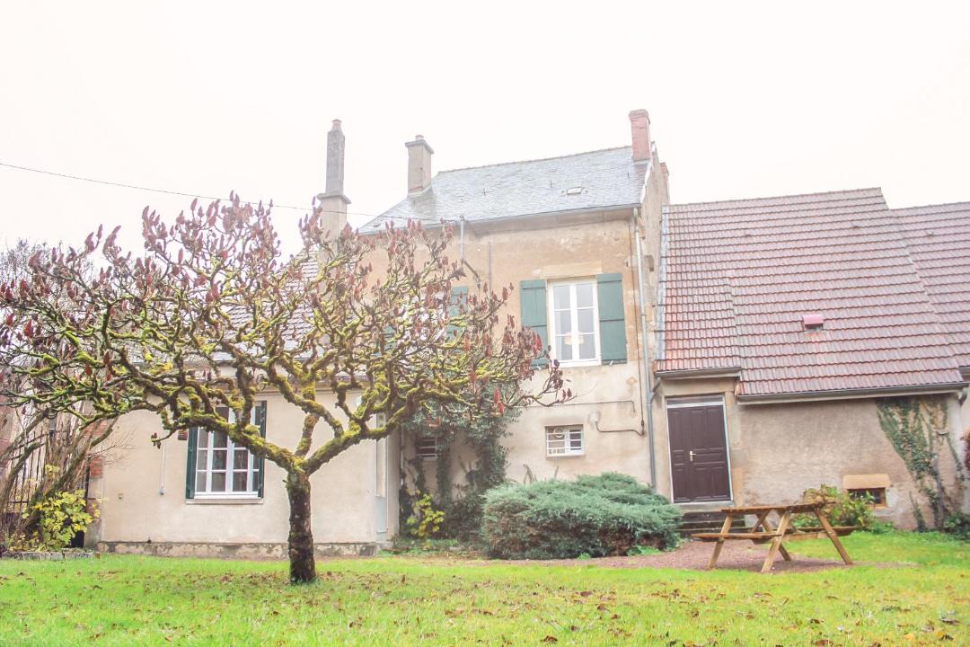 Photo of Others in Lucenay-l'Eveque
