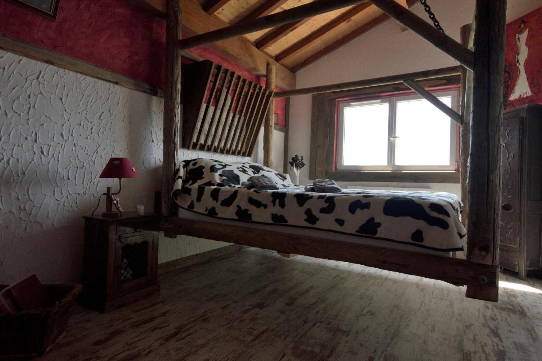 Photo of Bedroom in Assieu