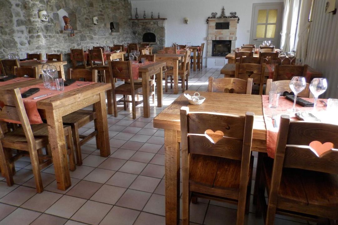 Photo of Others in Les Combes