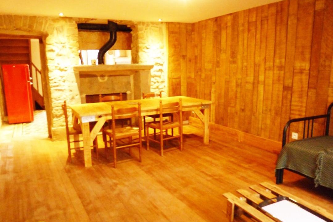 Photo of Others in Voiteur