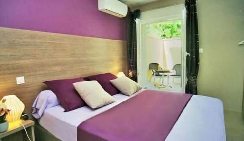 Room, Accessible
