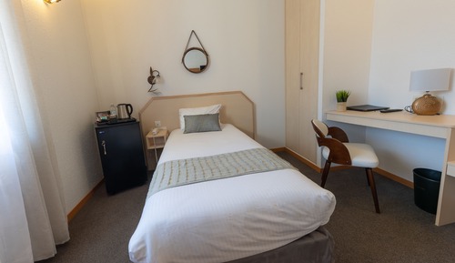 Classic Single Room