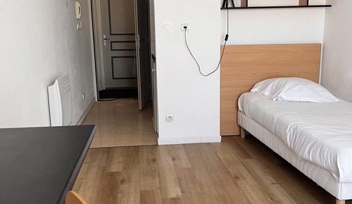 Classic Single Room