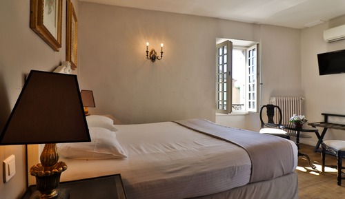 Classic Double Room, 1 Queen Bed