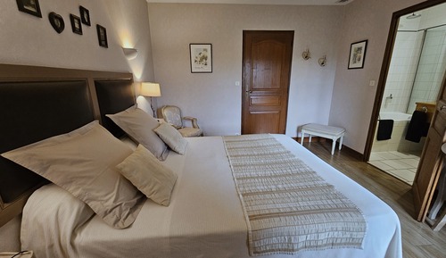 Double Room (Château de Laborde)
